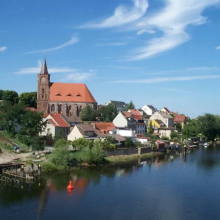 Fewo Am Marktplatz I Айзенхюттенштадт Экстерьер фото